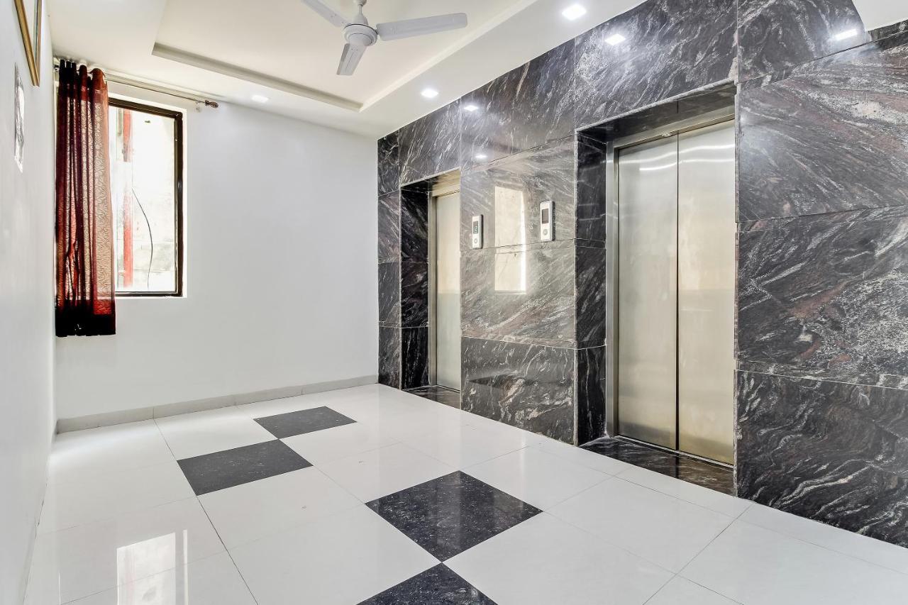 Oyo 10213 Hotel Panache Mathura Dış mekan fotoğraf