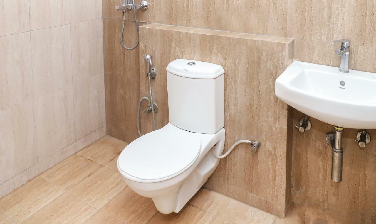 Oyo 10213 Hotel Panache Mathura Dış mekan fotoğraf